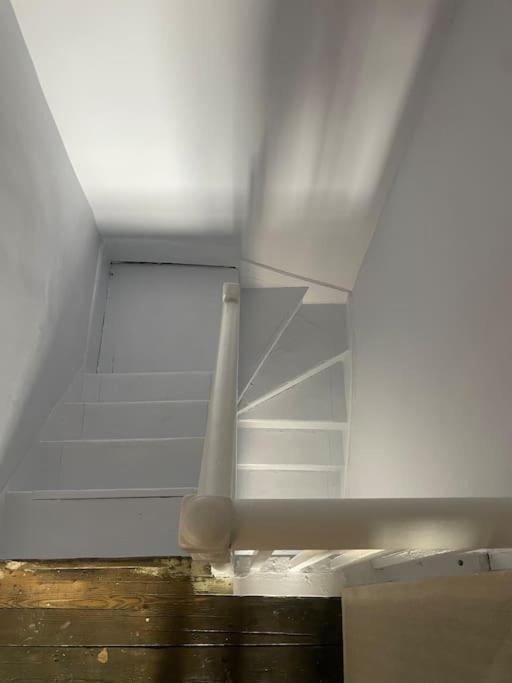 Beautiful London Victorian House, Sleeps 12 Villa ภายนอก รูปภาพ